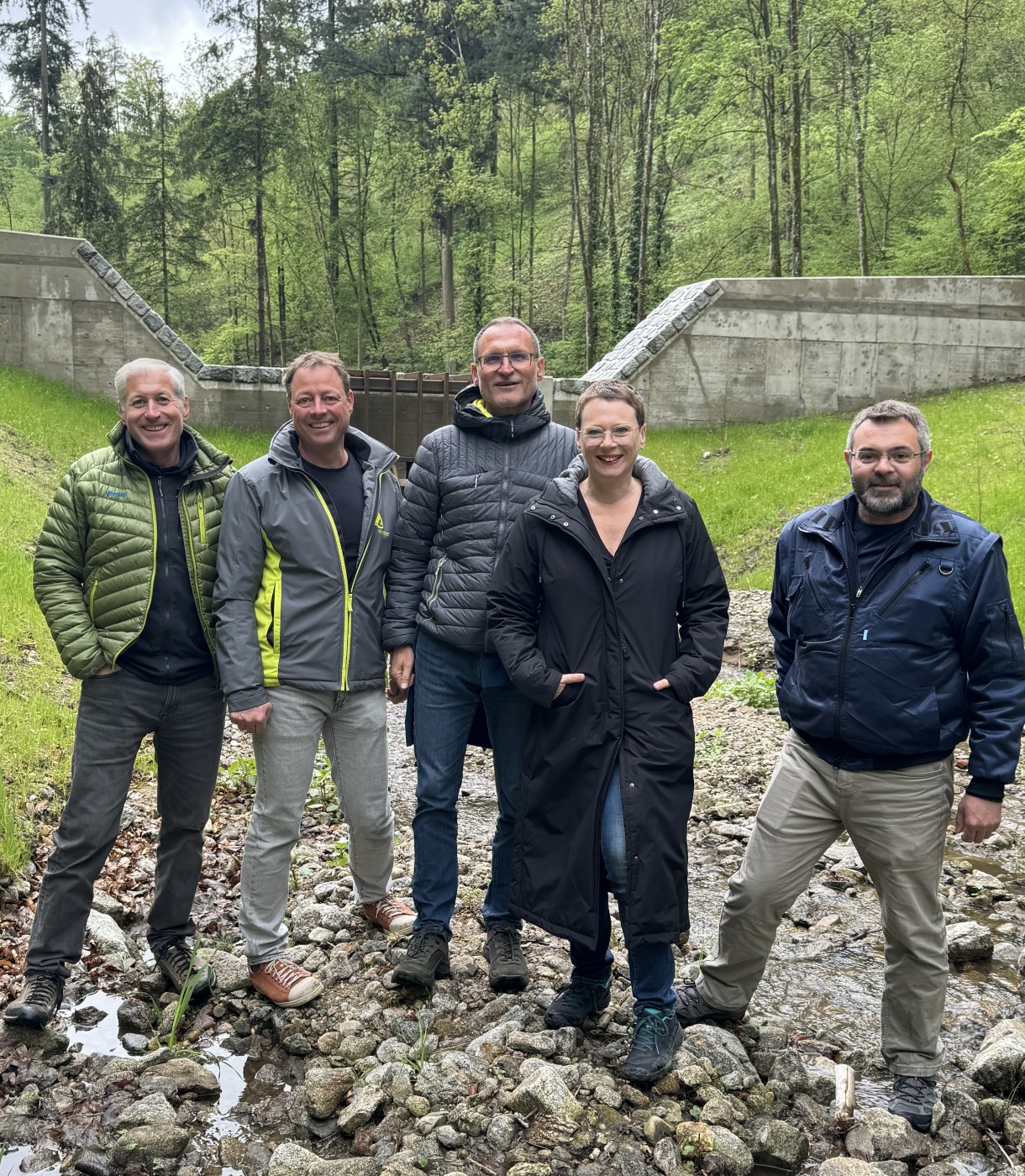 Hochwasserschutz: Wichtige Arbeiten am Höllmühlbach abgeschlossen